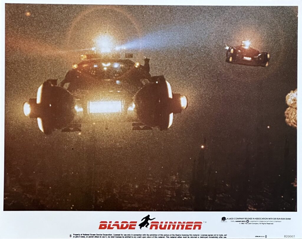 Blade-Runner-US-Lobby-Card-8-11-ins-x-14-ins-1982-second-copy-scaled-1-1024x813 Los mejores decorados o diseños de producción en la historia del cine