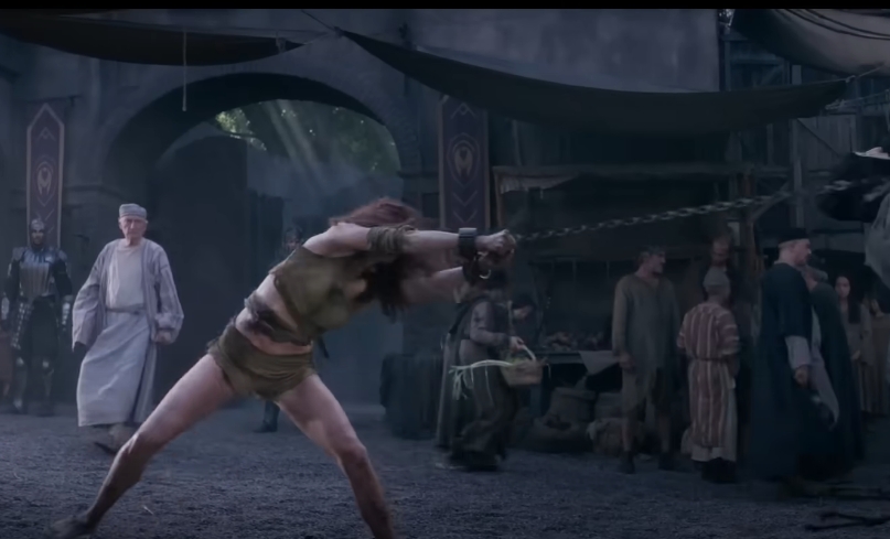 Captura-de-pantalla_14-7-2025_193631_www.youtube.com_ Ver, comprar o descargar 'Red Sonja' (2025) torrent o el desnudo de la espada: Matilda Lutz como promesa erótica