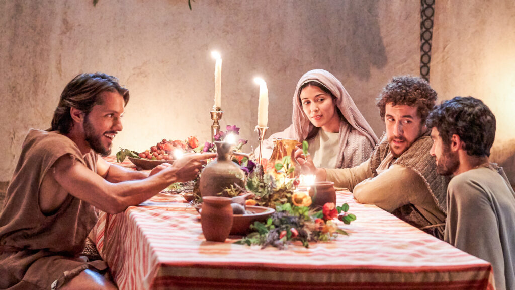S1-still-–-Mary-Magdalene-and-the-disciples-at-the-wedding-in-Cana_S-1024x576 “The Chosen”: revelación, encarnación y arte en la era de la imagen