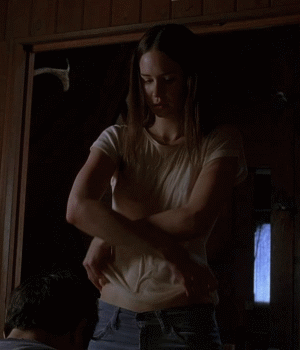 tumblr_nhvr3dOvUI1u08gzyo1_400 La revelación súbita: el instante mitológico del desnudo de Katherine Waterston en The babysitters