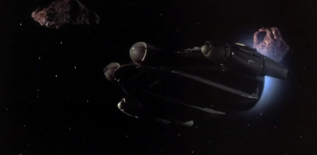 Captura-de-pantalla_14-6-2025_74328_www.youtube.com_-1024x501 Ver Spaced Invaders (1990) (VOSE) | Los marcianos de goma: una elegía juguetona