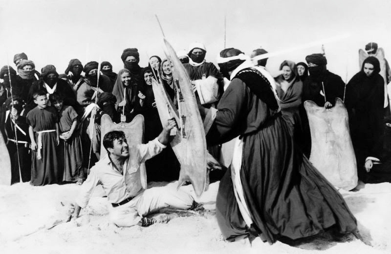 rt5581 Análisis fílmico de 'El valle de los reyes' (1954): arqueología fílmica en el corazón de Egipto