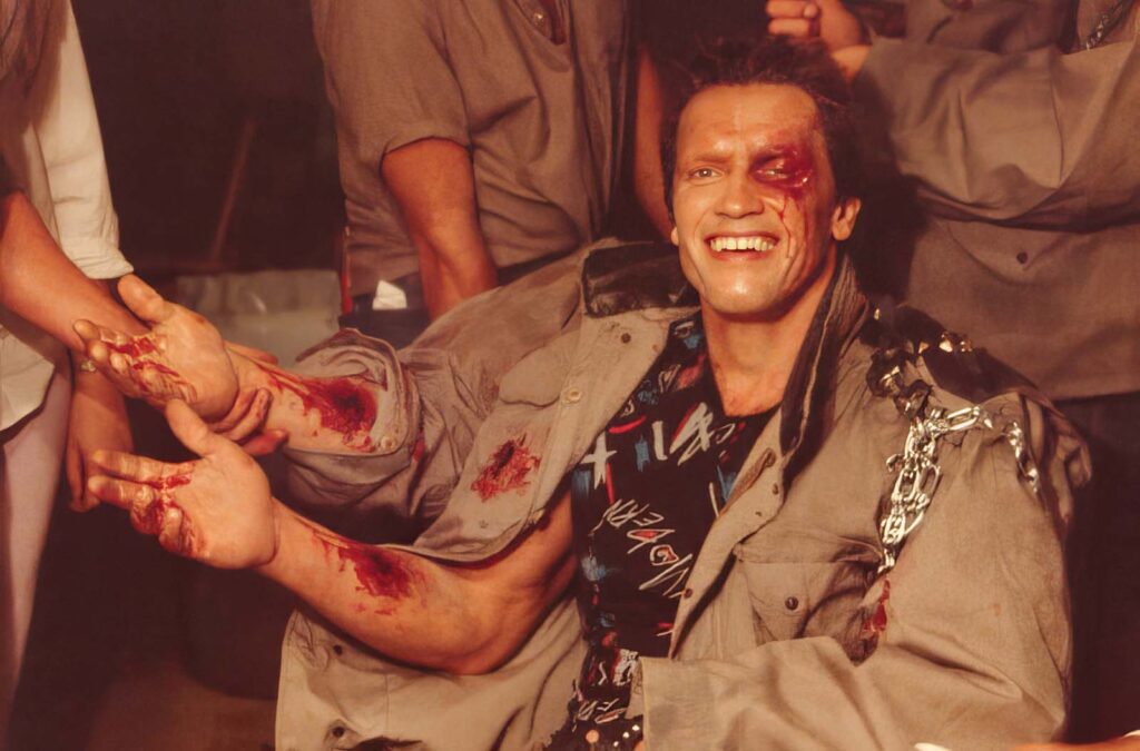 arnold-schwarzenegger-terminator-photos-1024x675 Fotografías inéditas de la génesis de un icono: la creación de un cyborg en "The Terminator" (1984)